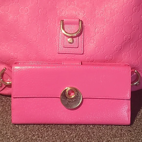 Gucci Wallet - Picture 7 of 14